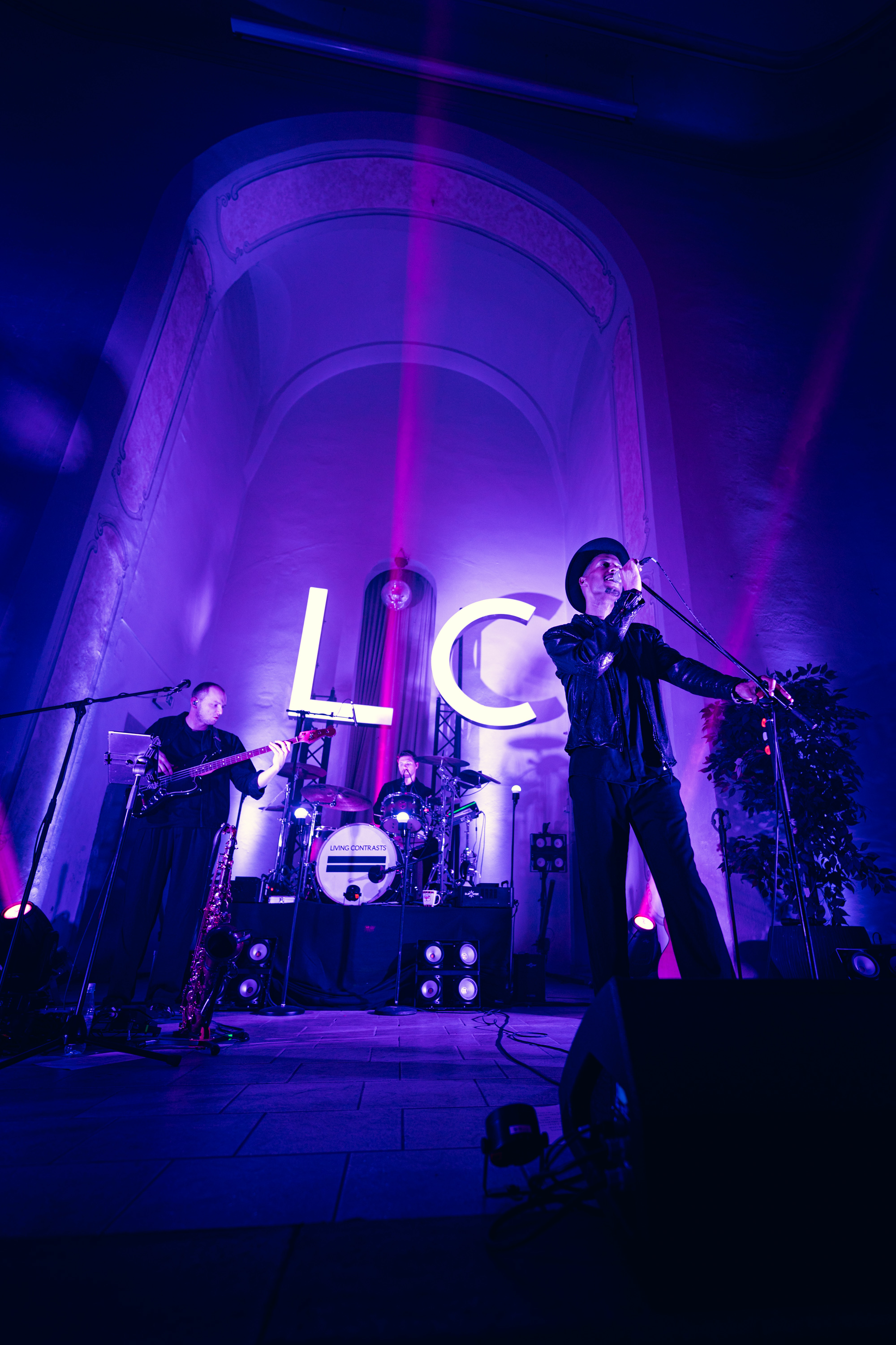 Living Contrasts Konzert